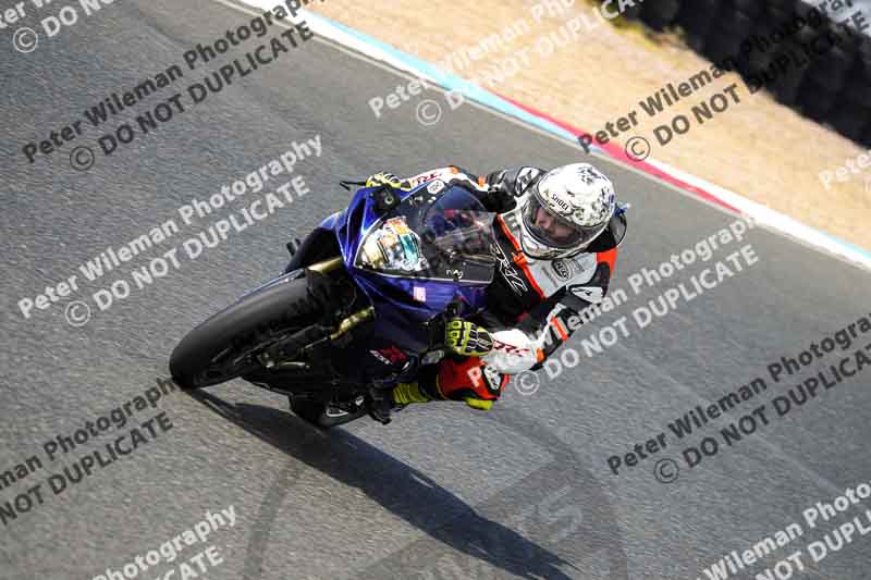 enduro digital images;event digital images;eventdigitalimages;mallory park;mallory park photographs;mallory park trackday;mallory park trackday photographs;no limits trackdays;peter wileman photography;racing digital images;trackday digital images;trackday photos
